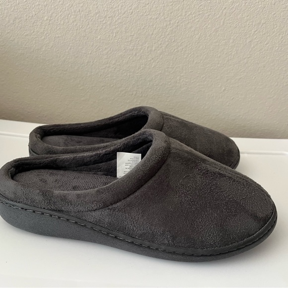 Wayland Memory Foam Slippers - Men’s / Women’s - Picture 3 of 12